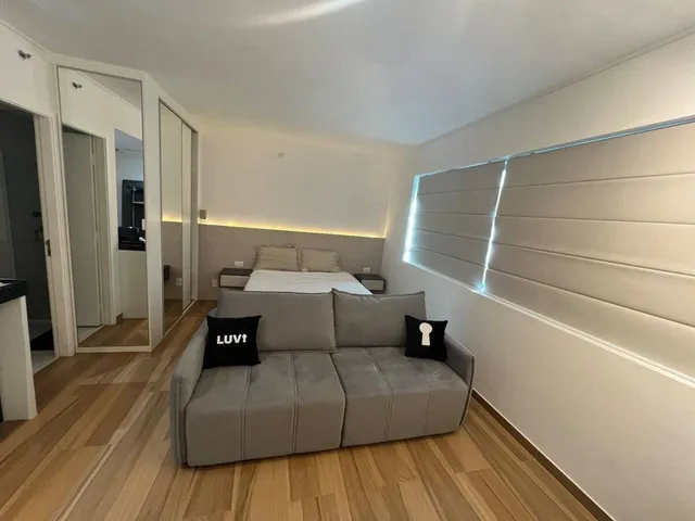 Apartamento mobiliado com boa iluminação