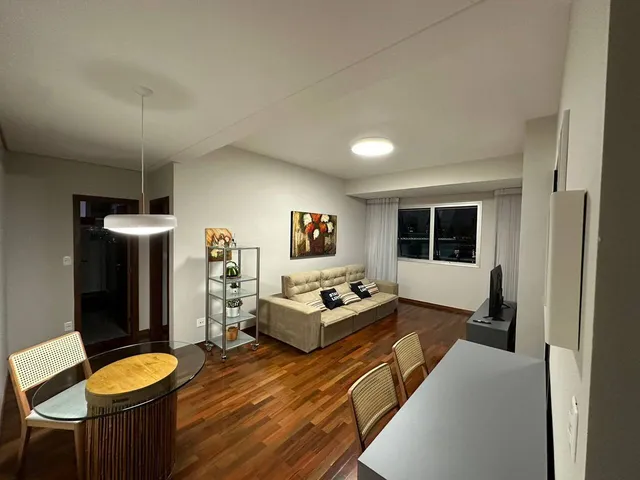 Apartamento iluminado em frente ao BH Shopping